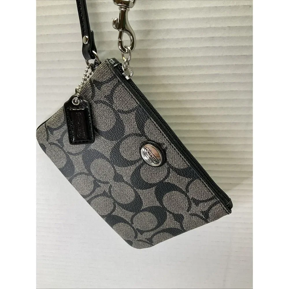 Coach Peyton Signature Small Wristlet Gray‎ and Black w/Strap